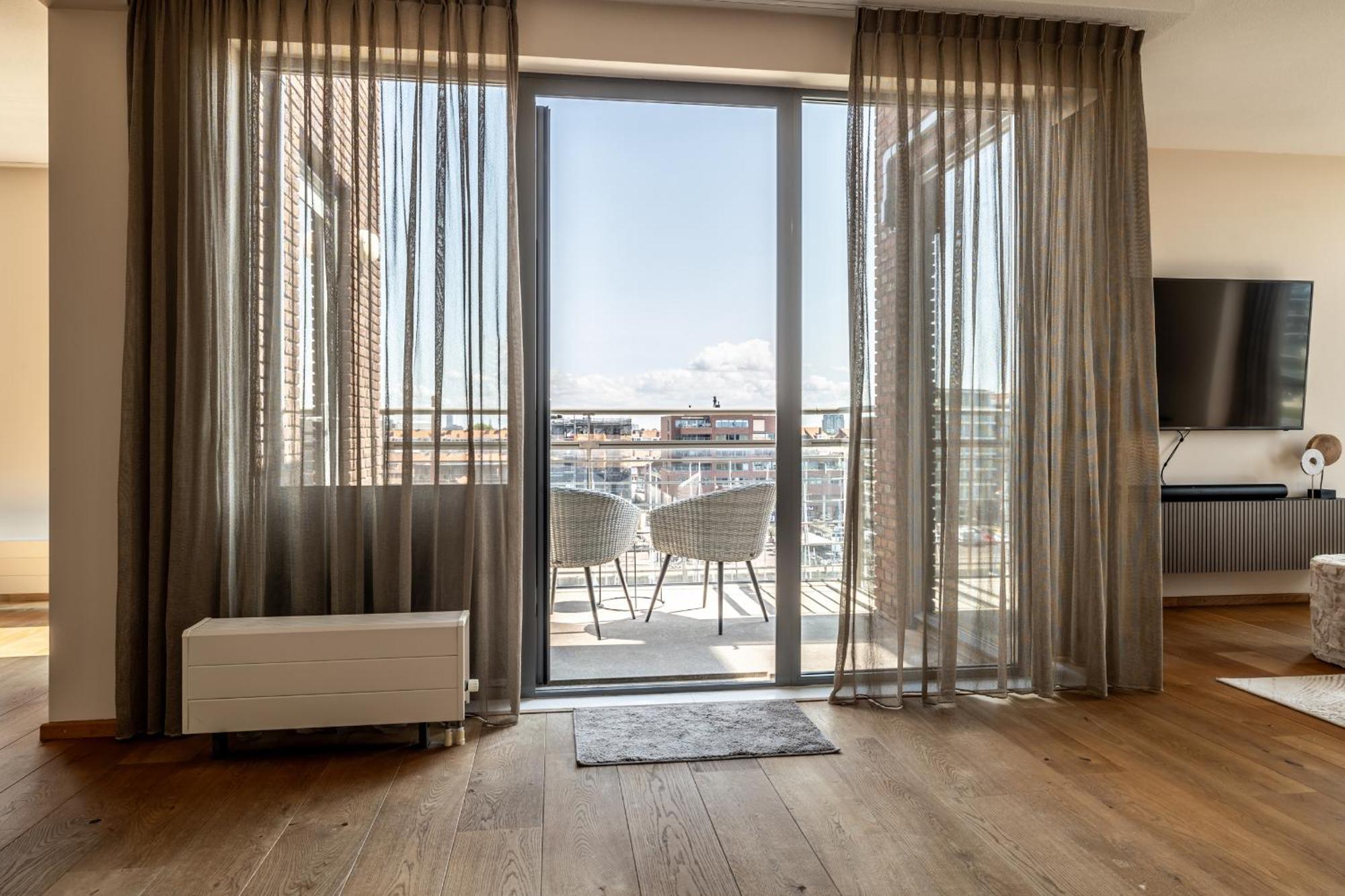 Bizstay Harbour II Scheveningen Apartments Хага Стая снимка